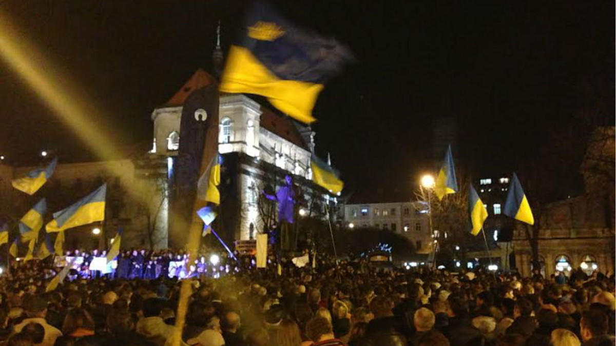 На сьогодні Євромайдан у Львові завершився - фото 1
