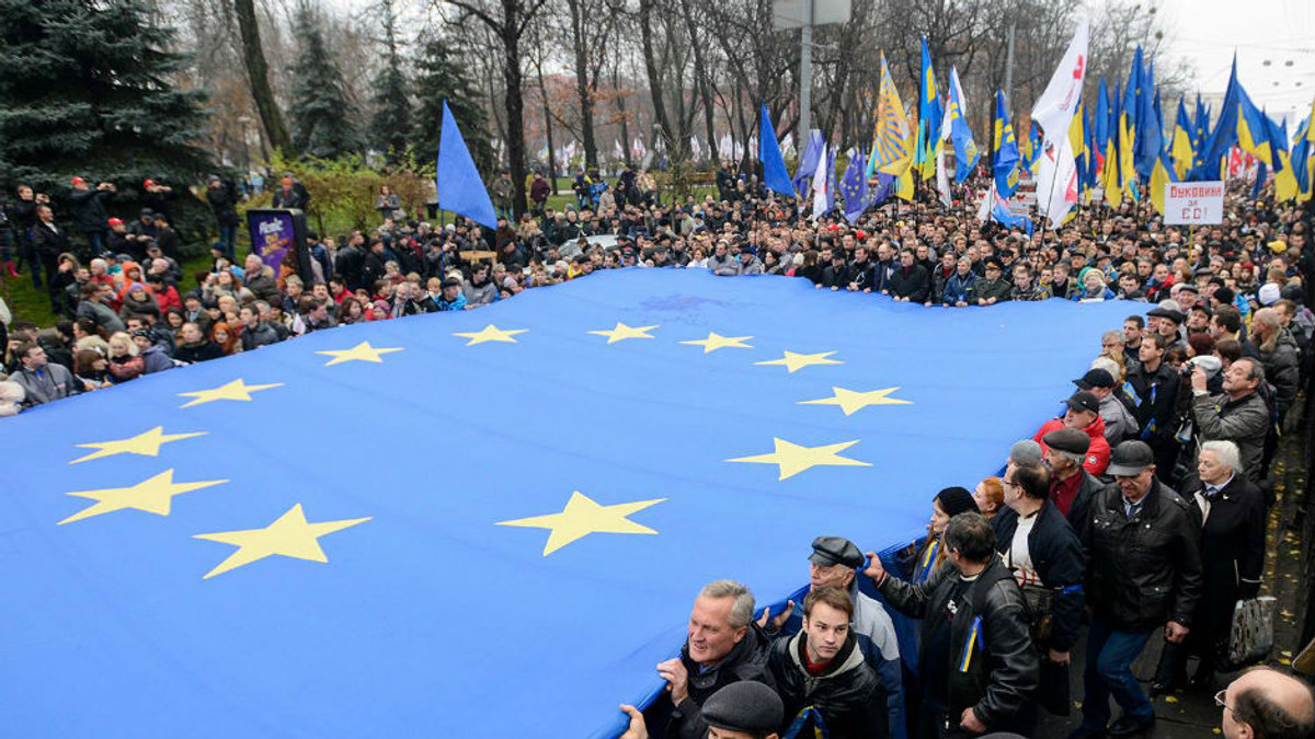 План дій Євромайдану визначать 1 грудня о 12:00 - фото 1