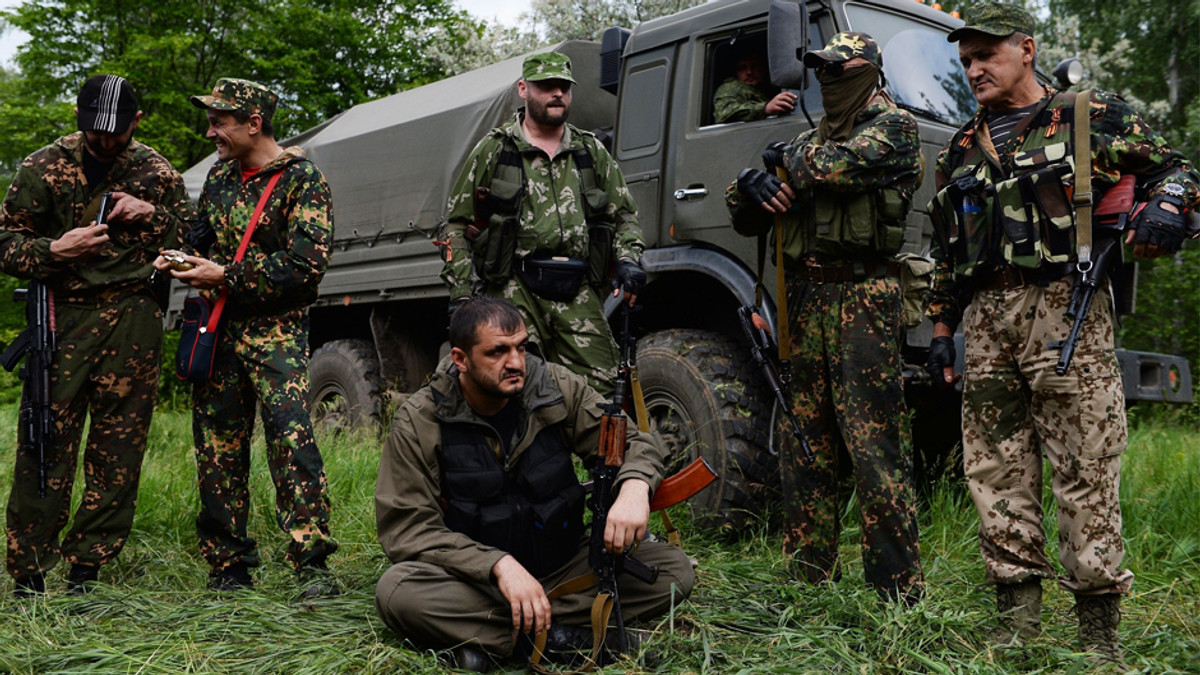 Бойовики намагаються вивезти з Луганська 60 сиріт до Росії - фото 1