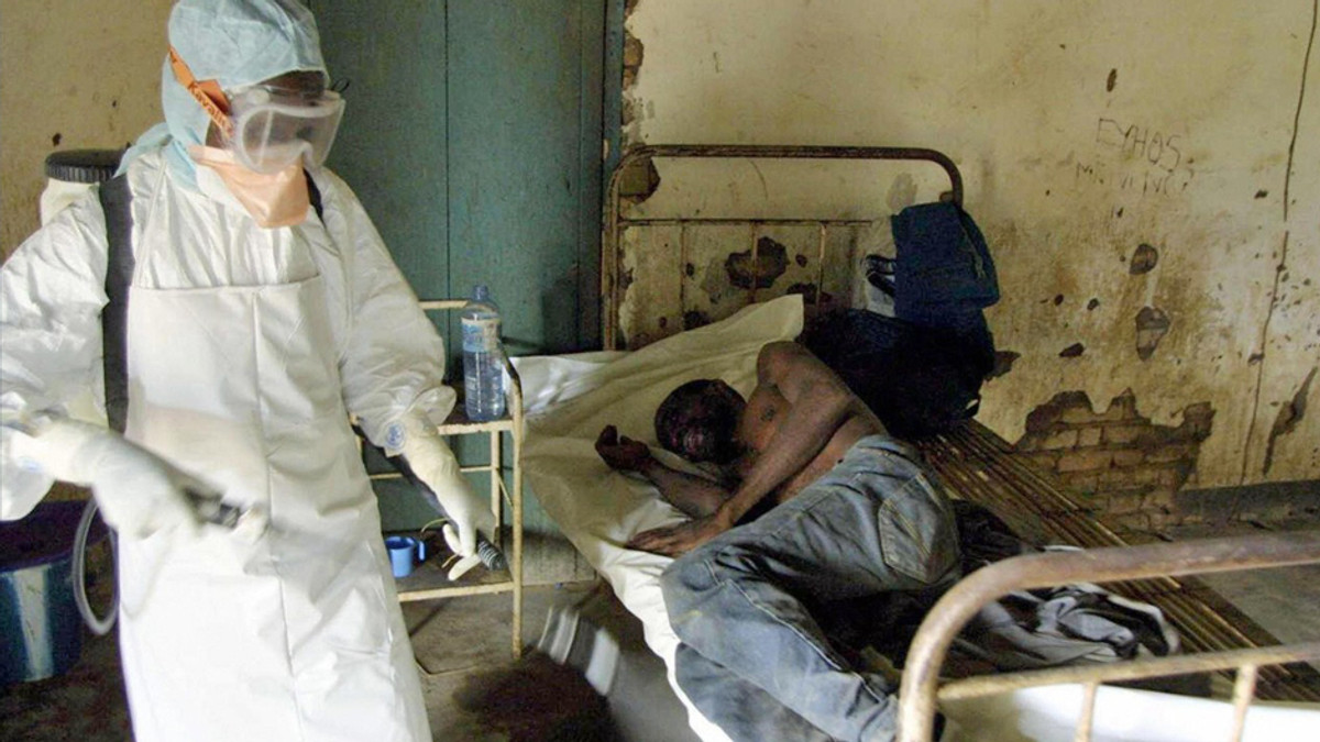 У Нігерії ввели надзвичайний стан через вірус Ебола - фото 1
