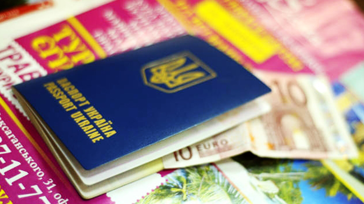 У Торезі за зміну громадянства пропонують 1 тис гривень - фото 1