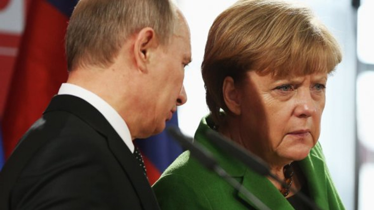 Меркель зустрінеться із Путіним - фото 1