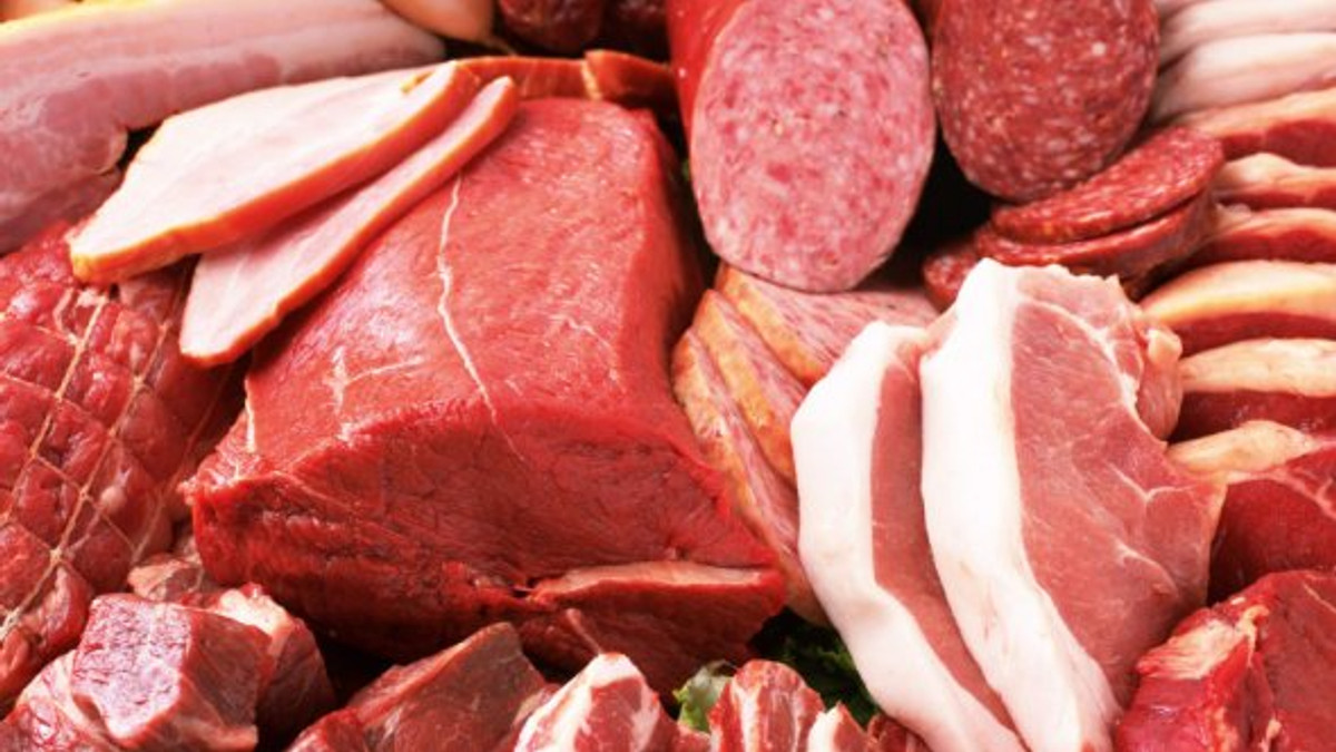 В Італії суд змусив вегетаріанку годувати свого сина м'ясом - фото 1