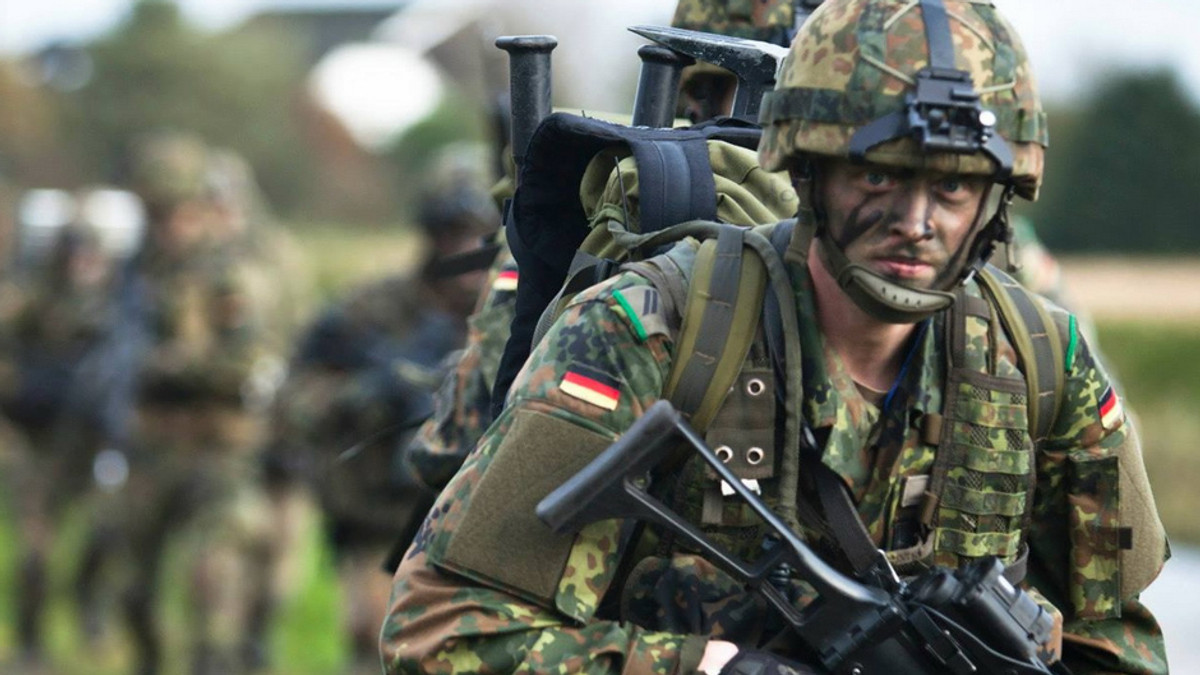 Німеччина відправить військових на навчання в Україну - фото 1