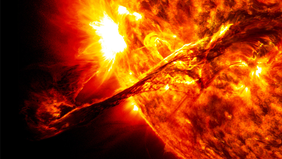 NASA сфотографувала зворотній бік Сонця (Фото) - фото 1
