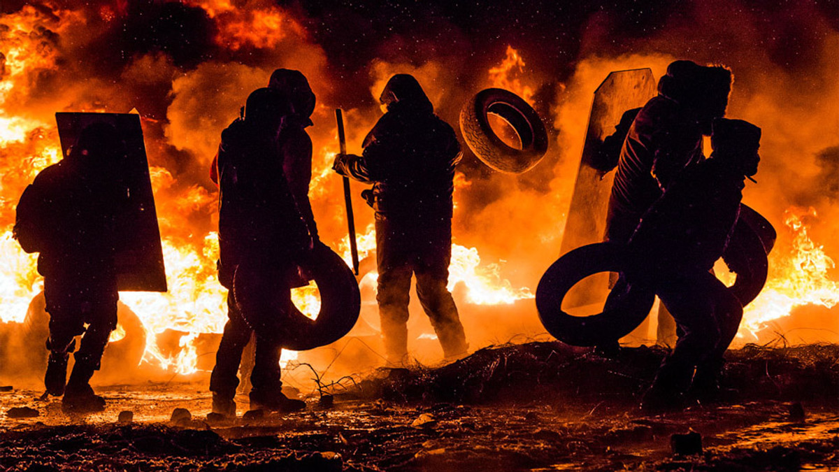 У Польщі показали скандальний фільм про Майдан - фото 1