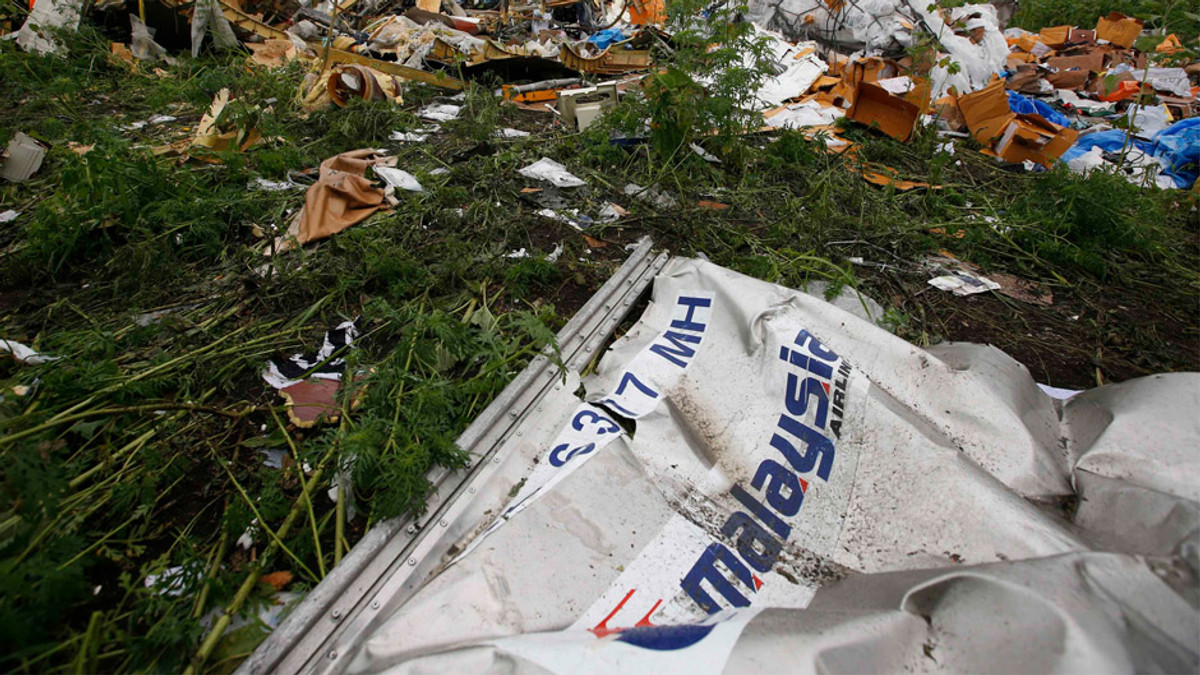 Bellingcat: Відповідальність за катастрофу MH17 несе Міноборони РФ - фото 1