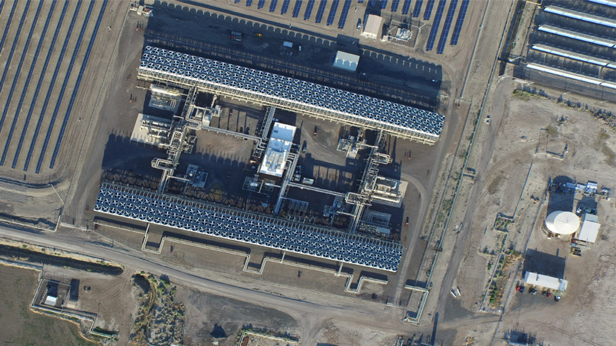 США запустили електростанцію, що працює на трьох ВДЕ - фото 1