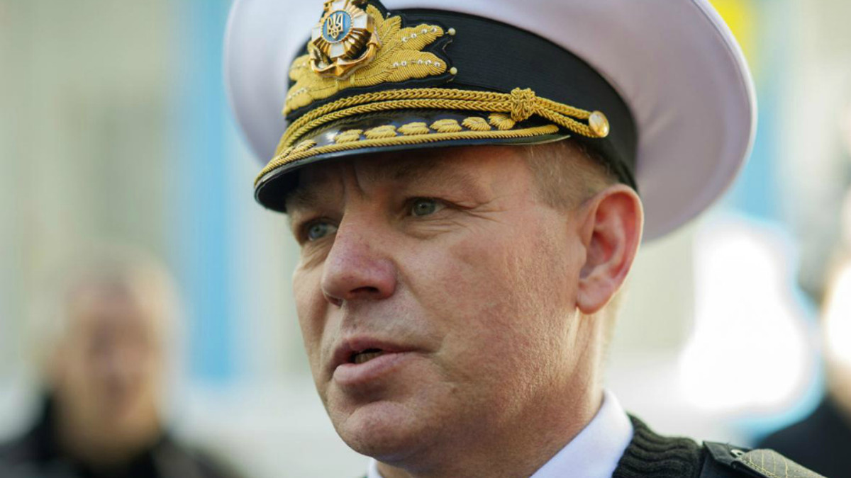 Президент звільнив Гайдука з місця командувача ВМС - фото 1