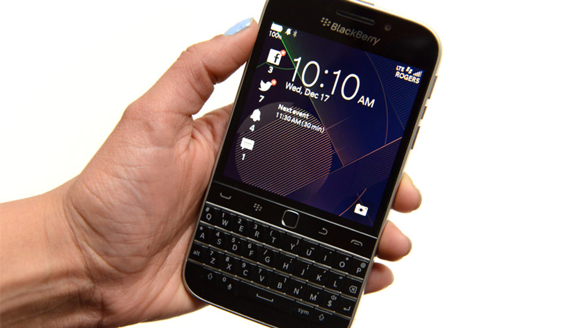 BlackBerry остаточно припиняє випуск смартфонів - фото 1