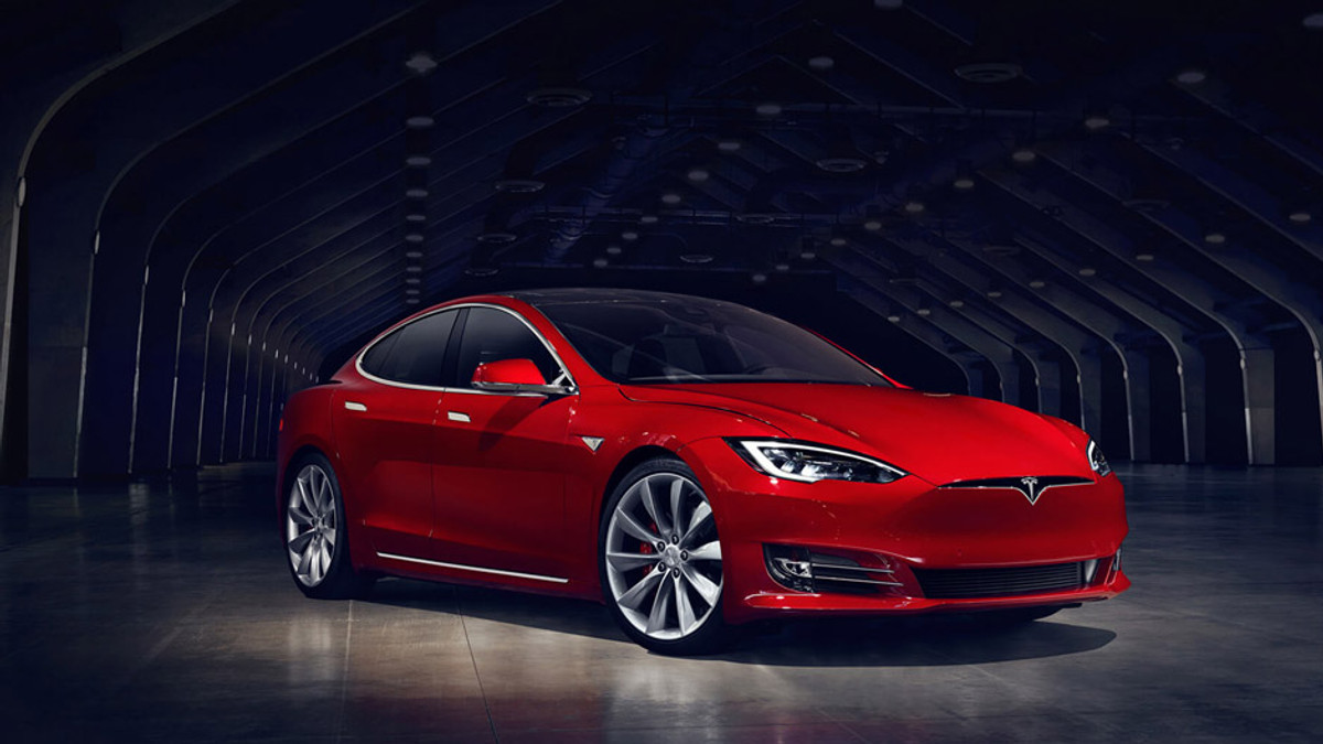 Tesla Model S отримала нову версію - фото 1