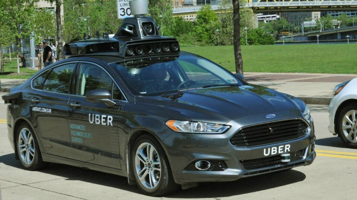 Uber представила безпілотне авто - фото 1