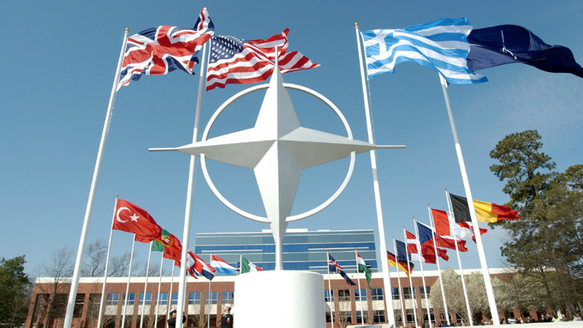 НАТО може збільшити інвестиції в Україну - фото 1
