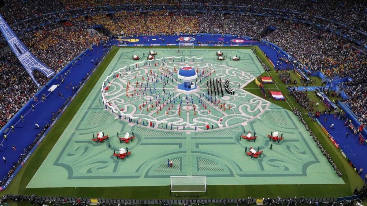 Як у Франції відкривали чемпіонат Європи з футболу - фото 1