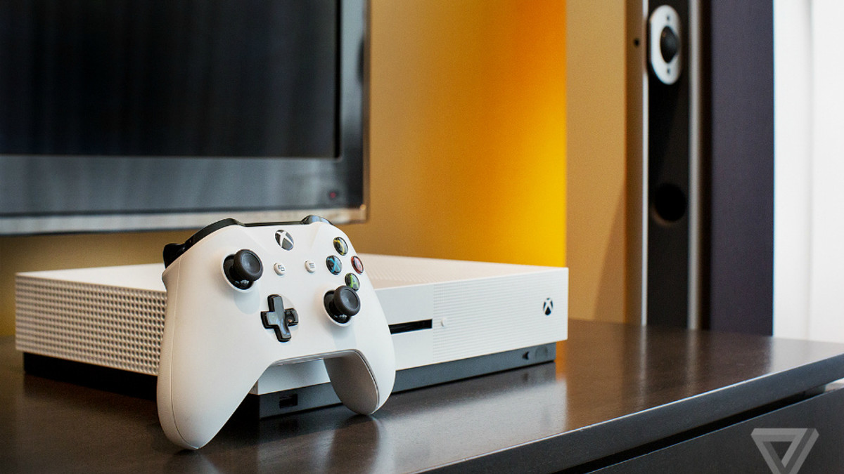 Microsoft представила нову приставку Xbox One S - фото 1