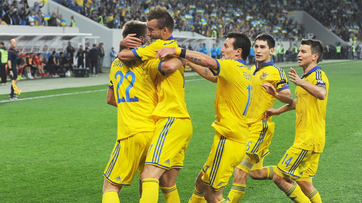 Україна проведе перший матч відбору ЧС-2018 без фанів - фото 1