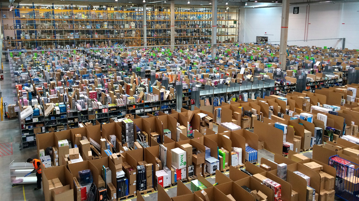 Amazon збільшив чистий прибуток у понад 40 разів - фото 1
