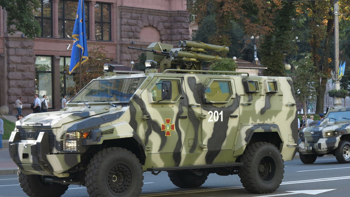 Українську армію забезпечать "КрАЗами"-безпілотниками - фото 1