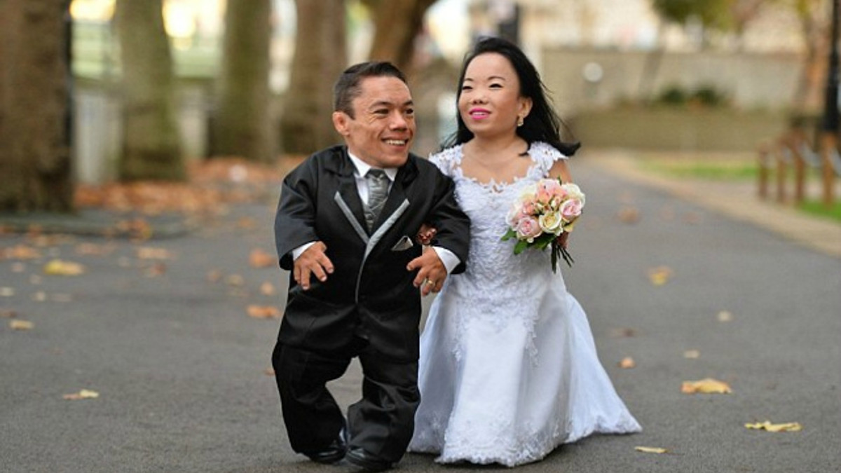 Найменша у світі пара одружилася - фото 1