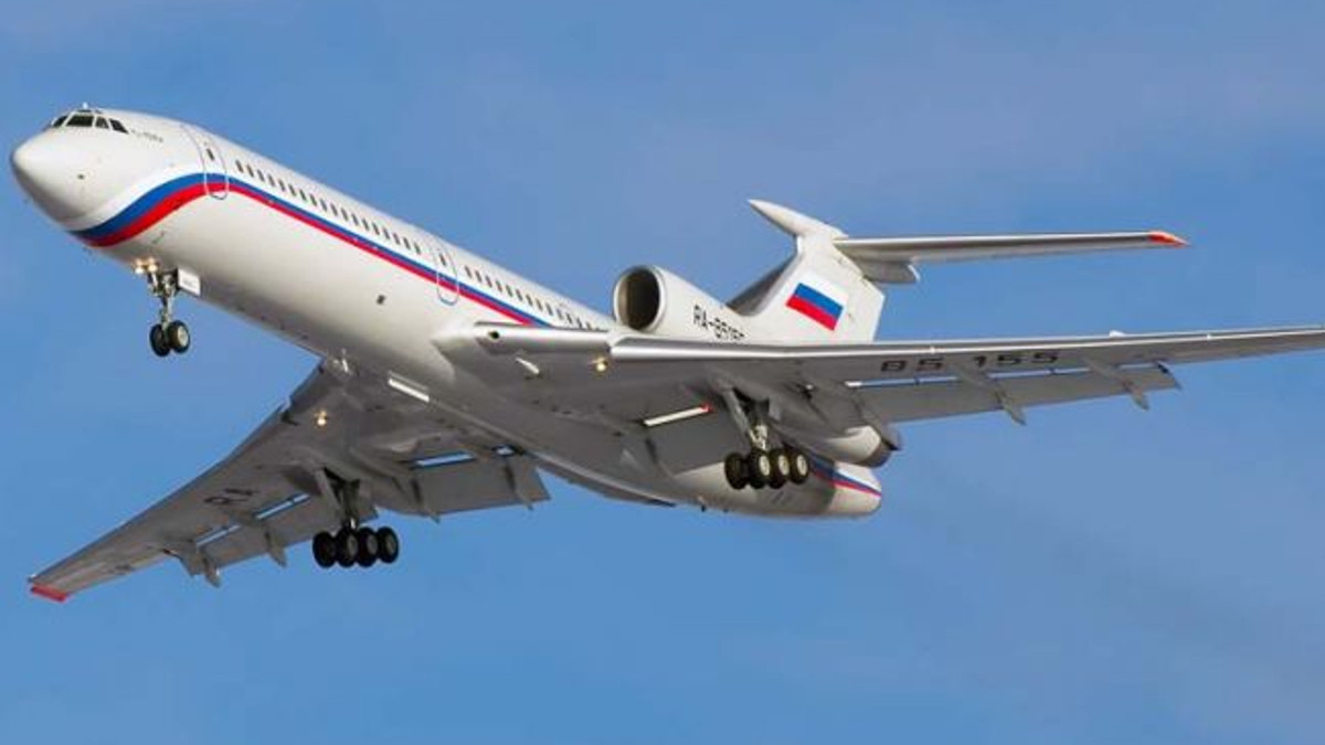 На борту російського Ту-154 стався вибух, – екс-міністр оборони України - фото 1