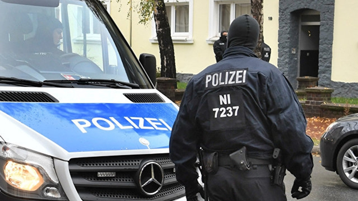 Поліцейські в Німеччині - фото 1