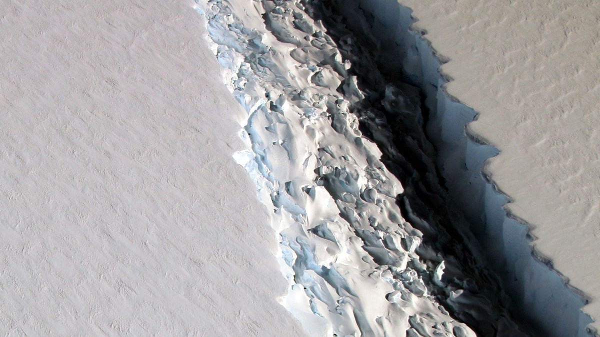 Тріщина в Антарктиді - фото 1