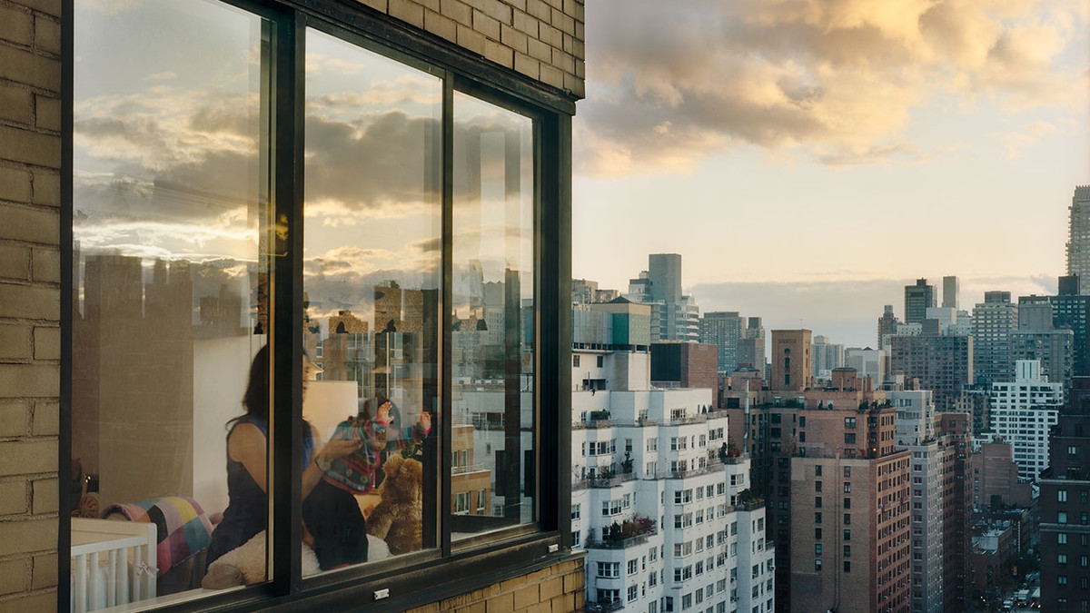 Що можна побачити у вікнах мешканців мегаполісів: незвичайні фото - фото 1