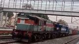В Індії вантажний поїзд проїхав понад 70 кілометрів без машиніста: епічне відео